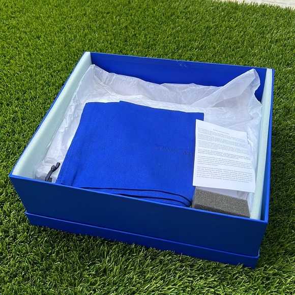 NWB Stuart Weitzman SW 612 grey suede bootie size 4.5 that fits like a 5 - Picture 6 of 17